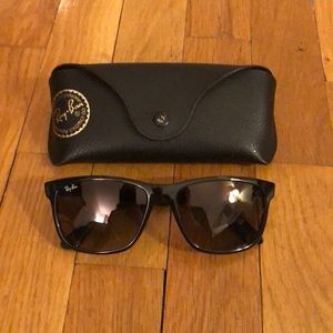 Ray ban sunglasses with case